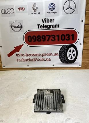 Електронний блок керування (ебу) renault kangoo 8200911560