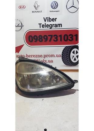 Фара передня mercedes-benz а клас w168 права a1688200261 1688200261 (дефект)
