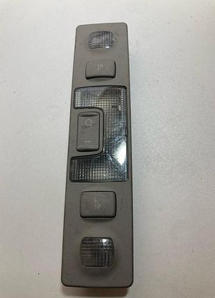 Плафон подсветки потолочный 4b0947111 audi a6 c5 allroad 00-05