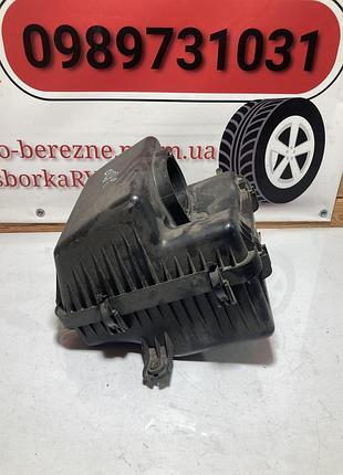 Корпус воздушного фильтра kia sorento 1 28110-3e200
