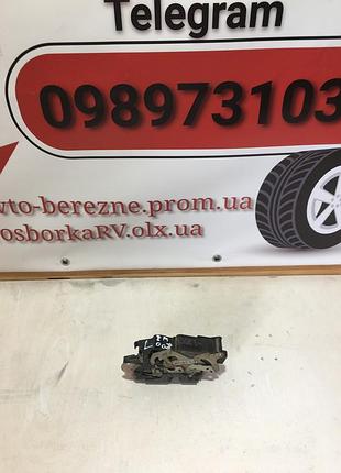 A6397300435 — mercedes vito viano замок двері ловий 6397300435 5 pin