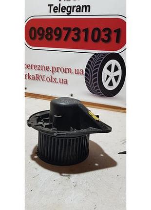 Вентилятор обдув обдува кліматроник audi 80 b4 valeo h12833636m