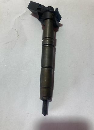 Форсунка mercedes w211 w164 w251 a6420700587