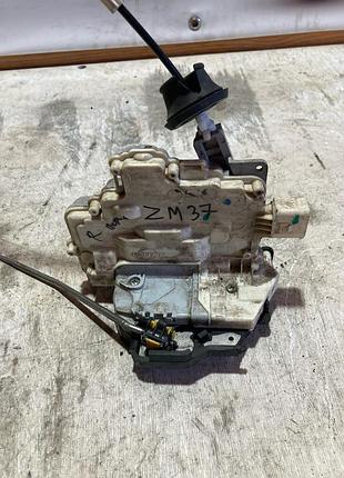 Замок двери передней правой 4f1837016 audi a6 c6 (4f2, 4f5) 04-11