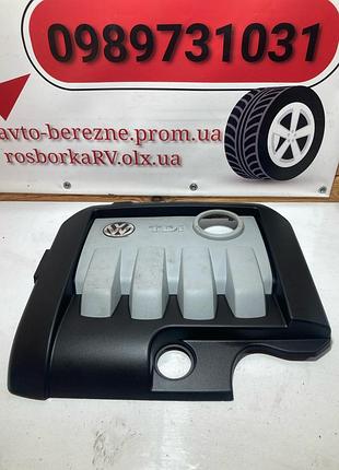 Накладка двигуна vw golf 5 passat b6 1.9tdi 03g103925bl декоративна