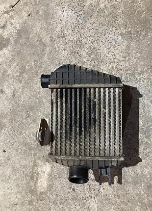 Б/у радіатор інтеркулера 2827127251 hyundai tucson 04-09 2827127251