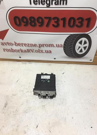 Блок управления двигателя audi a6 c4 039906024d