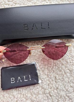 Окуляри бренду bali