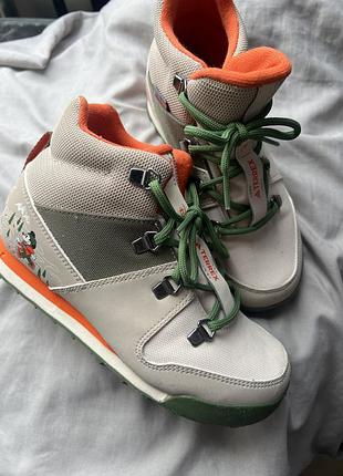Дитячі трекінгові черевики adidas terrex
