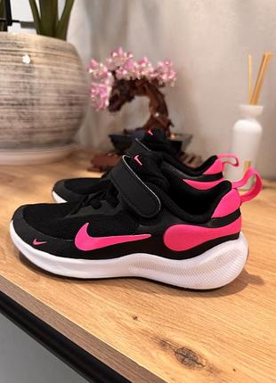 Nike revolution 7 кросівки на дівчинку 27,5 розмір 27 оригінал