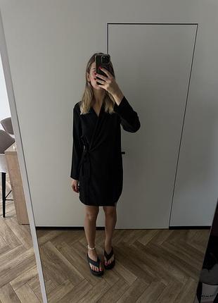 Сукня на запах zara