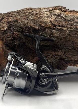 Катушка для спиннинговой рыбалки рыболовная спиннинговая катушка daiwa 26 crossfire lt 2500
