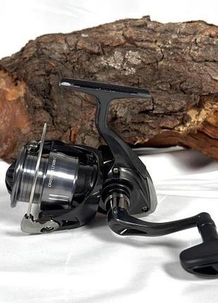 Катушка для спиннинговой рыбалки рыболовная спиннинговая катушка daiwa 26 crossfire lt 3000-с