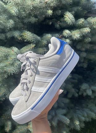 Кросівки adidas