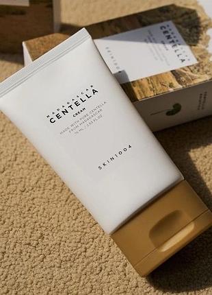 Заспокійливий крем для обличчя skin1004 madagascar centella soothing cream 75 мл