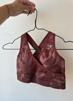 Спортивний топ від gymshark