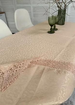 Скатертина святкова з мереживом 150x220 см тканинна 3385-zkr