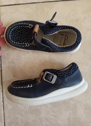Кеди clarks