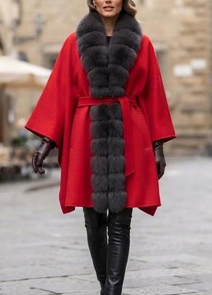 Пончо с мехом песца из натуральной шерсти max mara