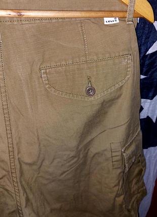 Шорти levis з карманами