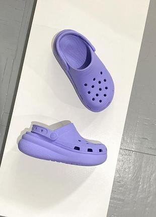 Дитячі crocs classic cutie crush clog на платформі лавандові бузкові фіолетові j1 32 33 крокси сабо