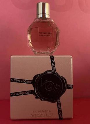 Миниатюра парфюма viktor &amp; rolf flowerbomb