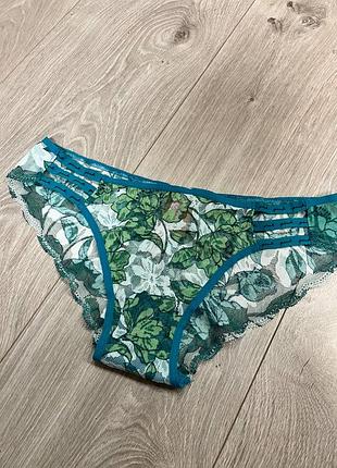 Трусики чикі victoria's secret мереживні