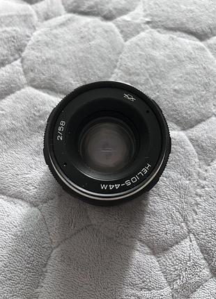 Обʼєктив helios 44м