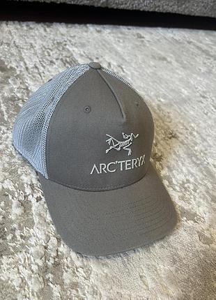 Кепка arc’teryx