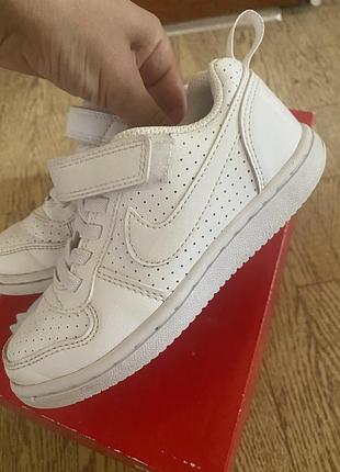 Кросівки nike