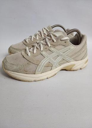 Кроссовки asics