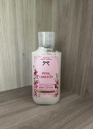 Лосьйон для тіла pink chiffon bath&body works