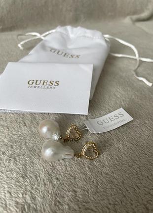 Сережки “guess”