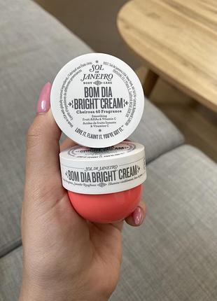 Освітлювальний крем для тіла sol de janeiro bom dia bright cream