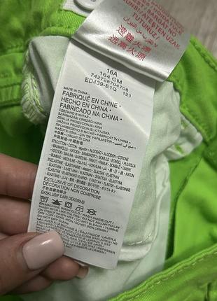 Нові шорти levi’s 4