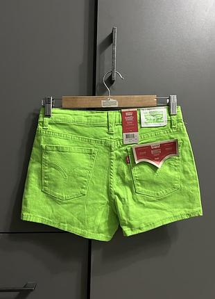 Нові шорти levi’s 9