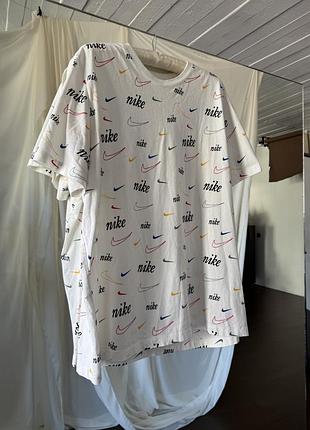 Футболка nike tee монограм
