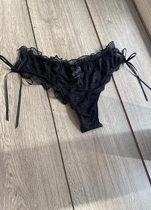 Гипюровые трусики intimissimi