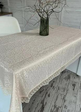 Скатерть праздничная с кружевом 150x220 см тканевая 3385-dp