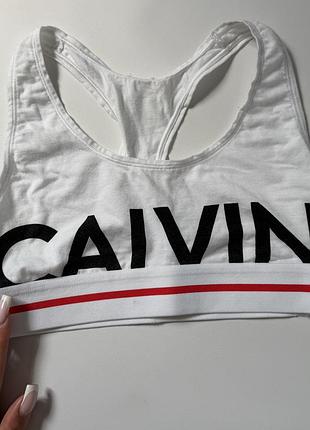 Літній топ короткий, жіночий топ вкорочений топік calvin klein, спортивний топ calvin klein, жіноча майка коротка, вкорочена майка calvin klein келвін