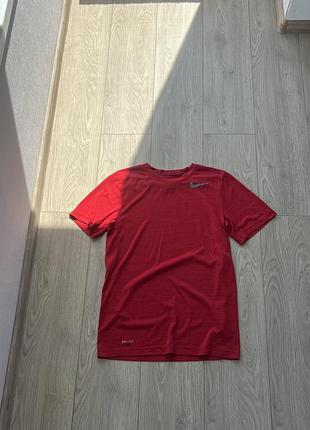 Футболка nike