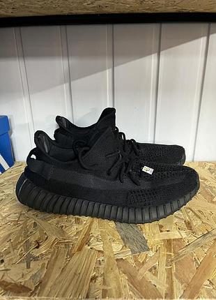 Кроссовки adidas yeezy boost 350 v2