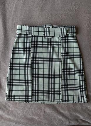🖤спідниця boohoo у клітинку з поясом, розмір xs (eu 34)