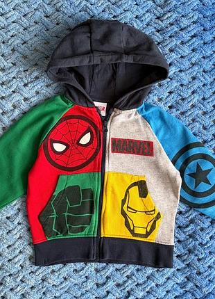 Кофта на замку marvel