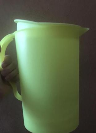 Кувшин очарування tupperware