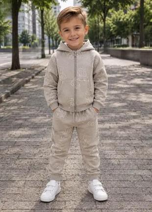 Костюм на хлопчика утеплений на флісі primark