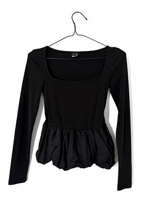 Чорний лонгслив блуза gina tricot