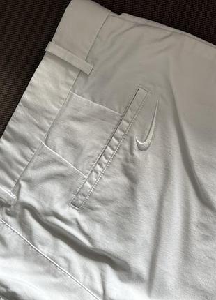 Чоловічі білі шорти nike