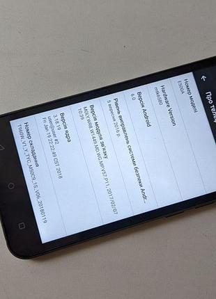Телефон twoe e500a 1/8gb бу 8