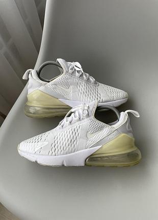 Жіночі кросівки nike air max 270